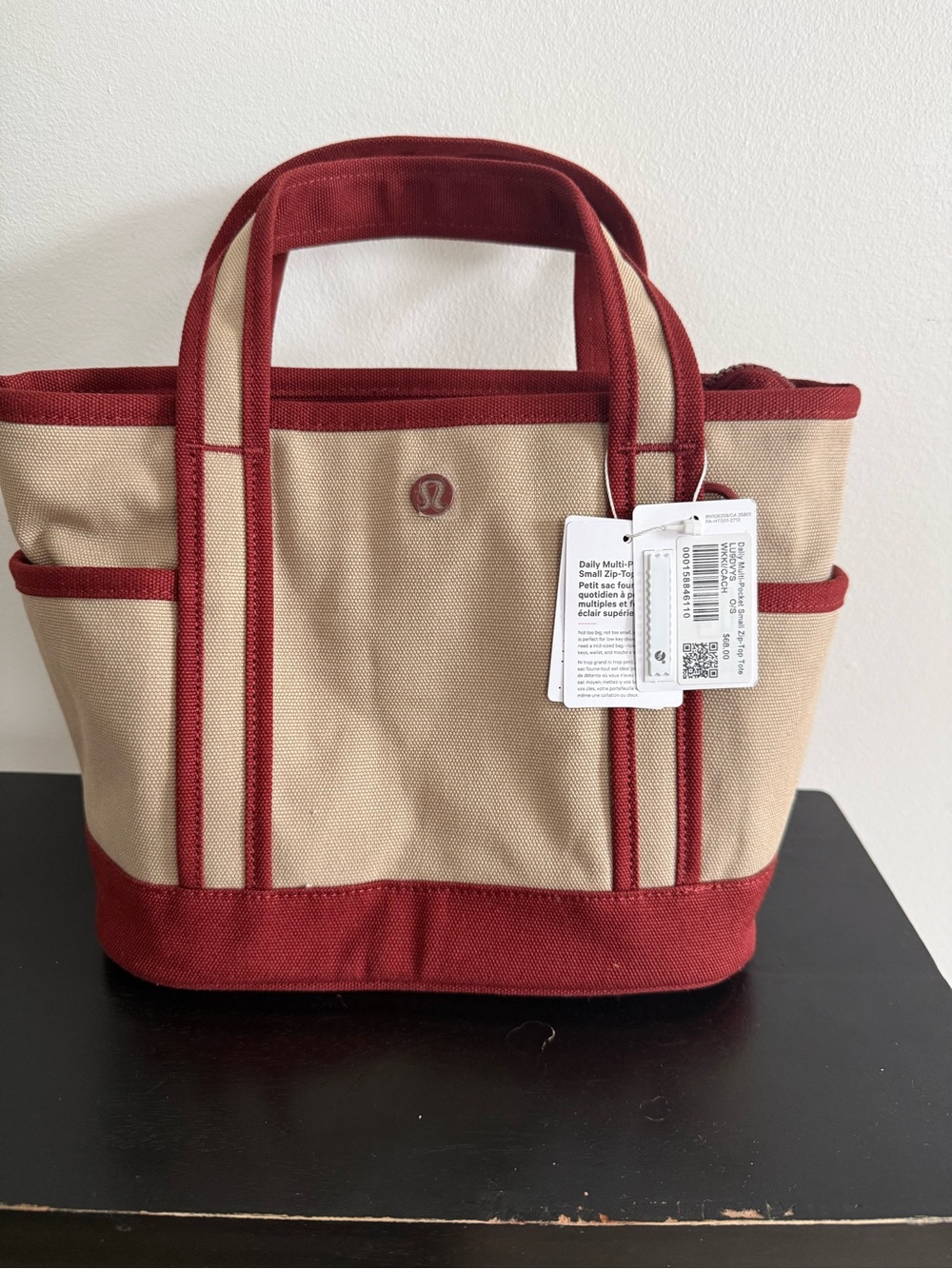 Lululemon daily multi pocket small tote